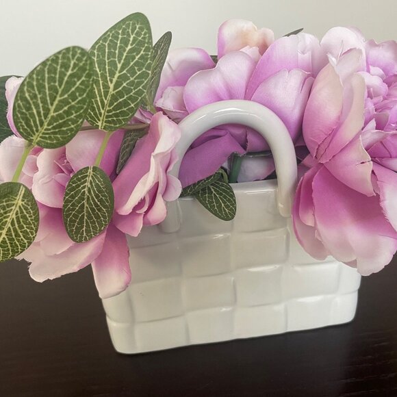 Laura Ashley Faux Flower Arrangements - Picture 3 of 7